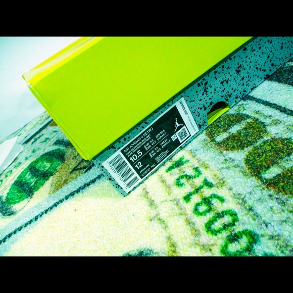 Sold :) Air Jordan Retro 4 ‘Lighting’ 10M/W11.5 - Picture 5 of 6